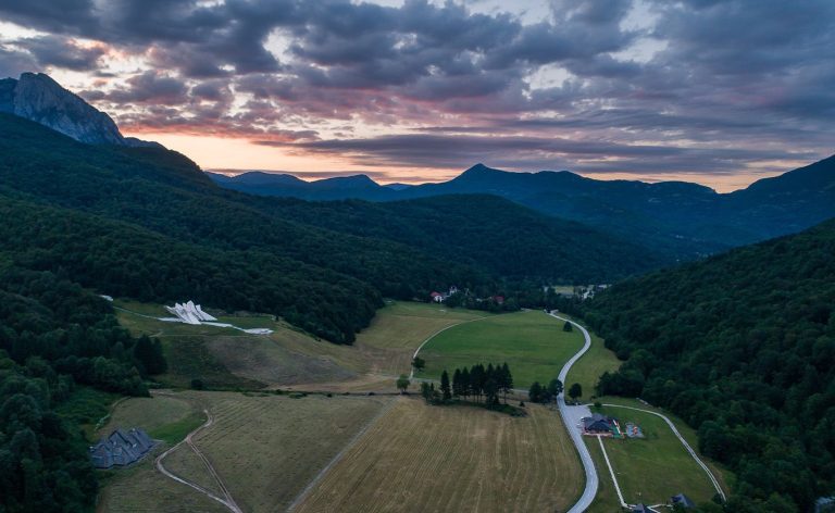 Sutjeska Tjentiste 768x472