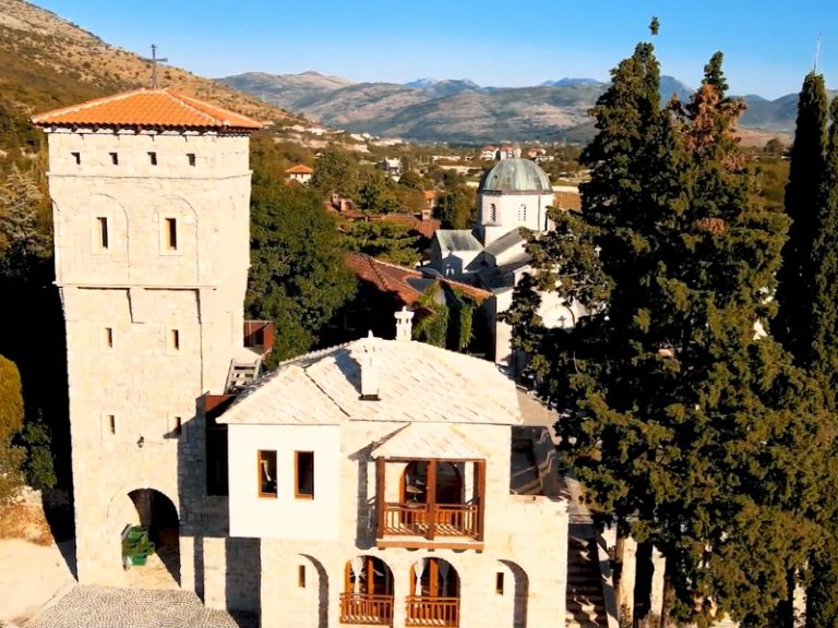 Manastri Tvrdos 6 768x576